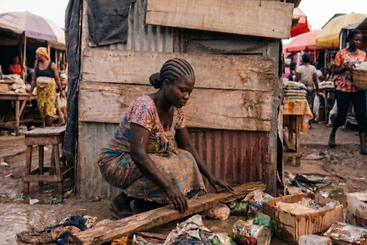 Photo: Flood-damaged markets disrupt women's livelihoods and incomes